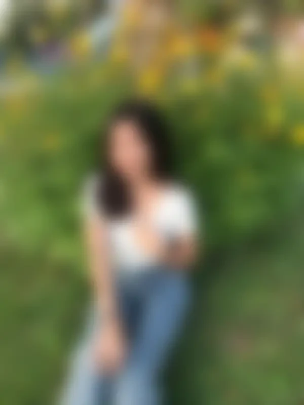 Kanchan, 25