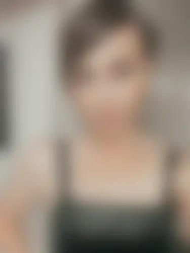 FeminineSeductress, 31